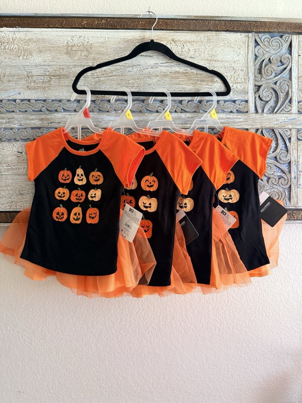 Lot Of 4 Toddler Girls Halloween Outfits With Shirt And Tutu NWT